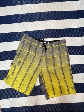 Hurley Men’s Yellow and Gray Plaid Board Shorts